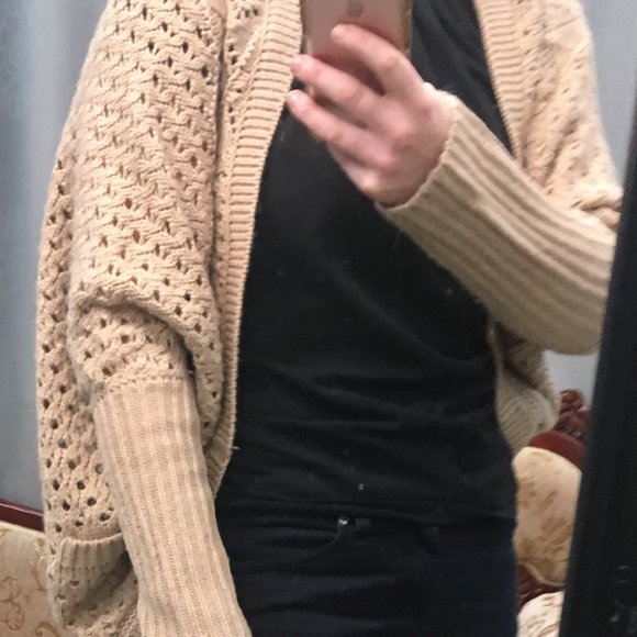 Dolman Batwing Sleeve Crochet & Knit Cardigan NWOT - Picture 2 of 16